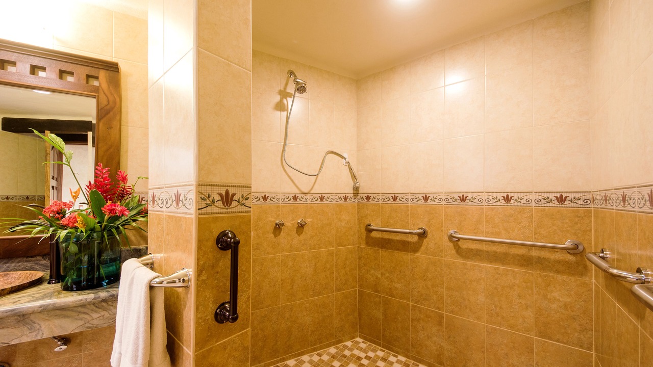 Photo of Bathroom in South Shore Hotel Area