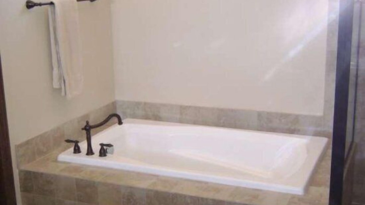Photo of Bathroom in El Dorado Ranch