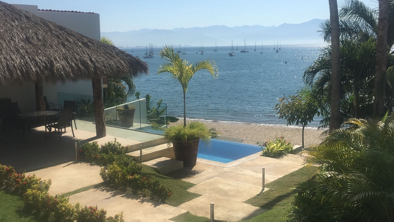 Photo of Others in La Cruz de Huanacaxtle