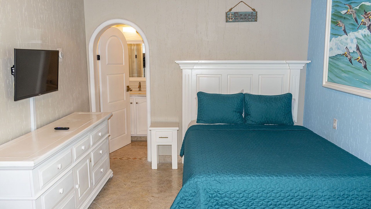 Photo of Bedroom in Sandy Beach