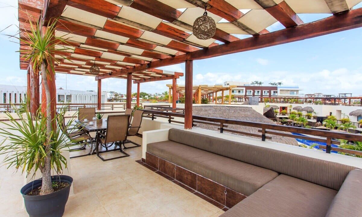 Photo of Others in Downtown