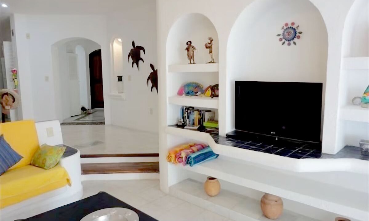 Photo of Livingroom in Ixtapa
