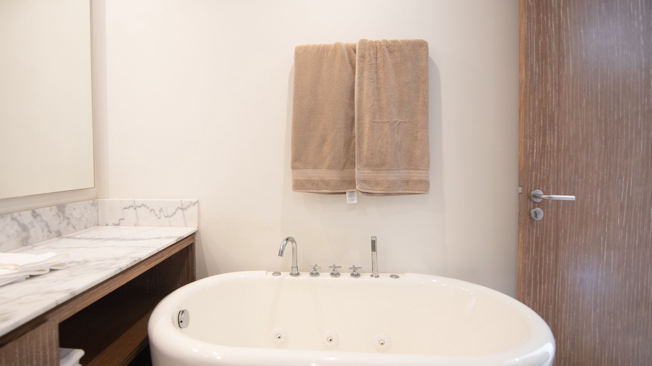 Photo of Bathroom in Flamingos