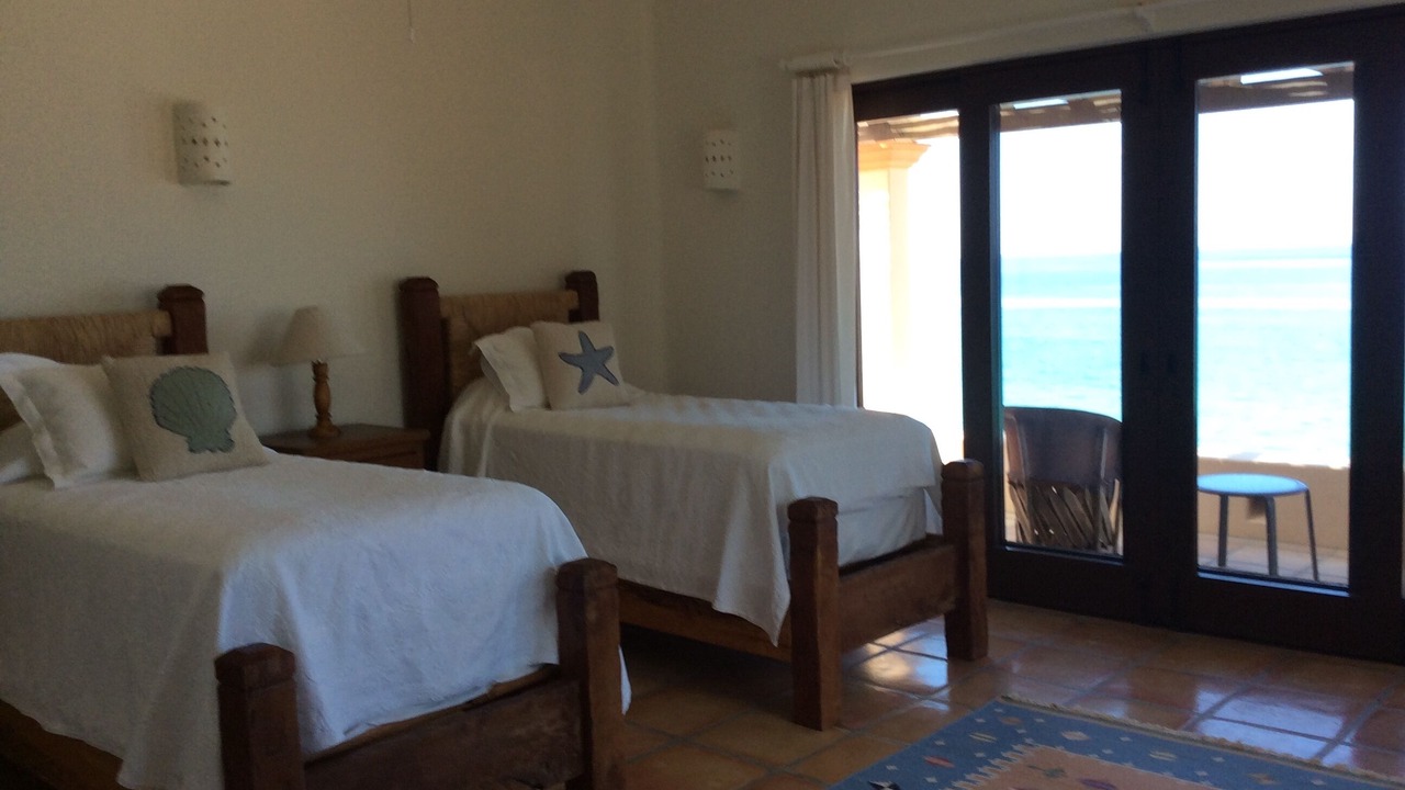 Photo of Bedroom in Pescadero