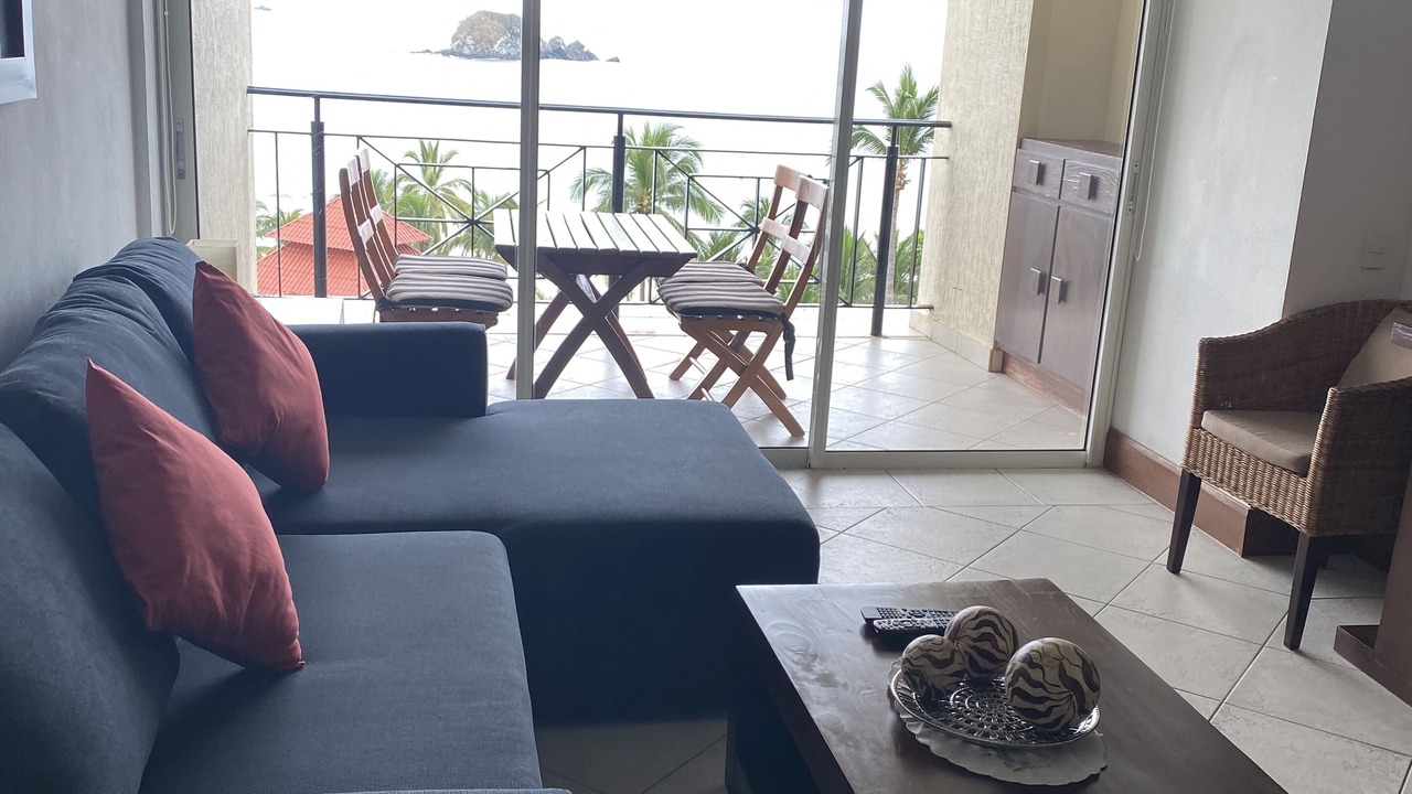 Photo of Livingroom in Ixtapa