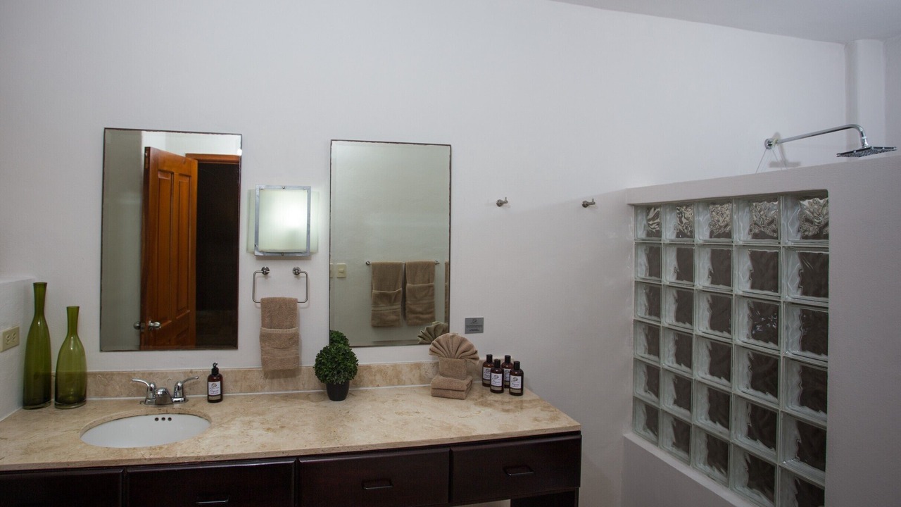 Photo of Bathroom in Playacar Fase I