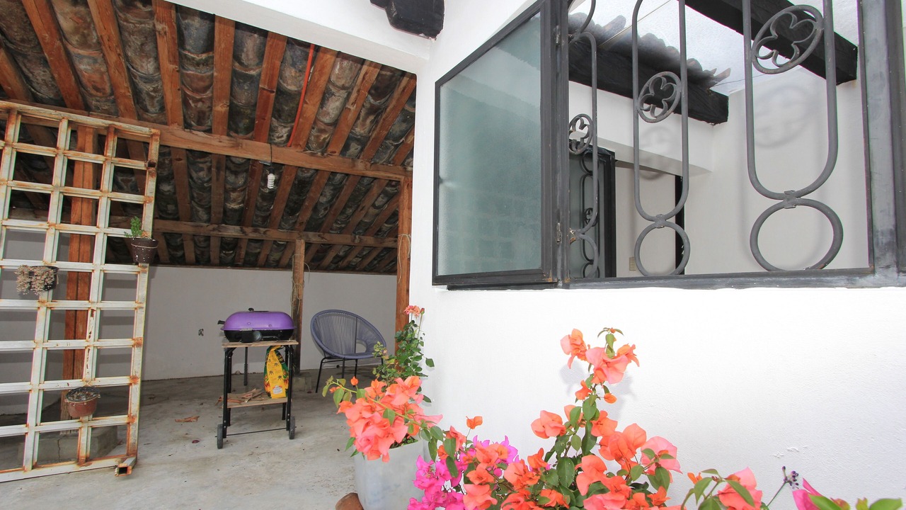 Photo of Patio Balcony in De La Merced