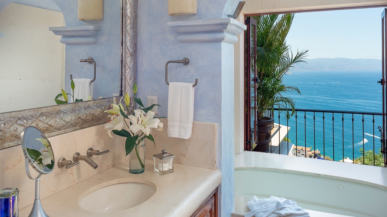 Photo of Bathroom in Conchas Chinas