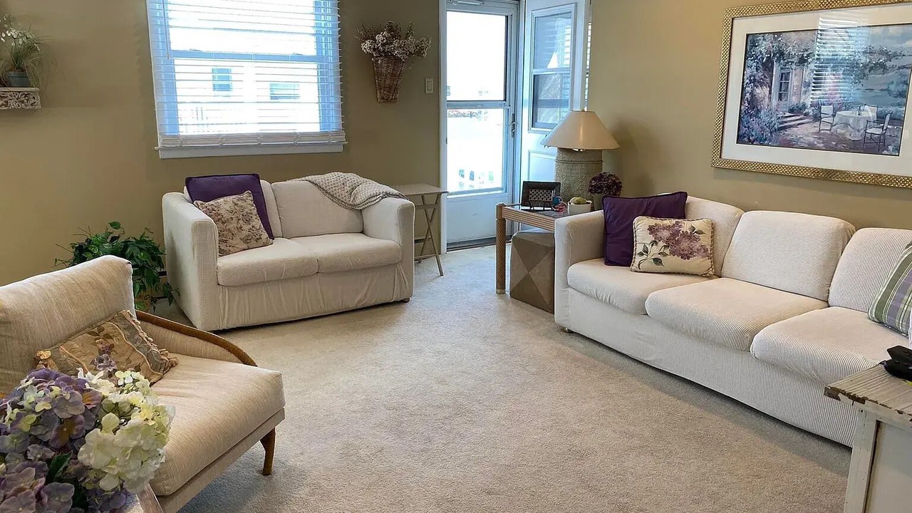 Photo of Livingroom in Margate City