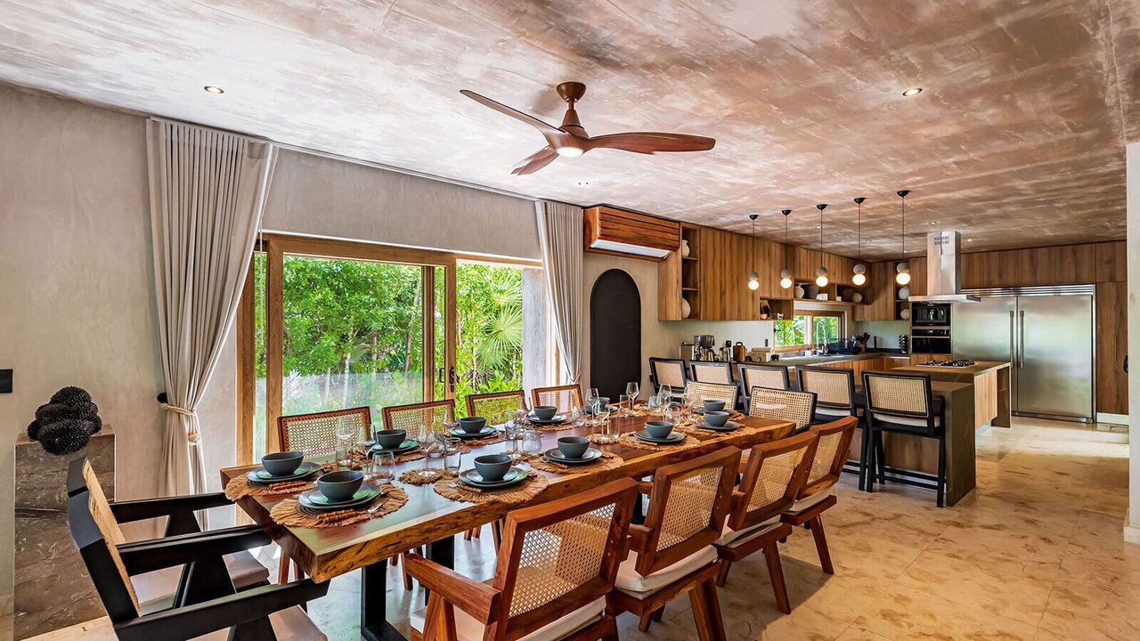 Photo of Others in Downtown Cancun