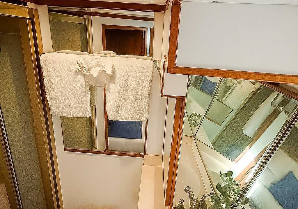 Photo of Bathroom in Recinto Portuario