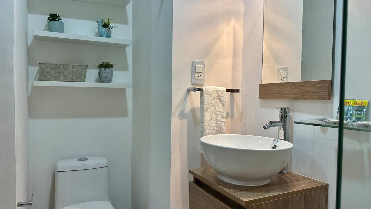 Photo of Bathroom in Balcones de Loma Linda