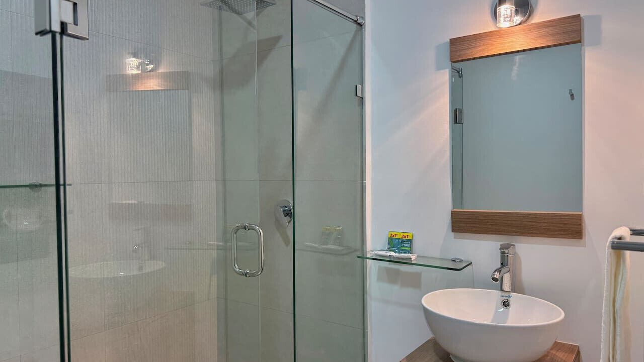 Photo of Bathroom in Balcones de Loma Linda