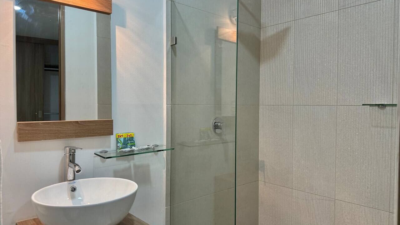 Photo of Bathroom in Balcones de Loma Linda