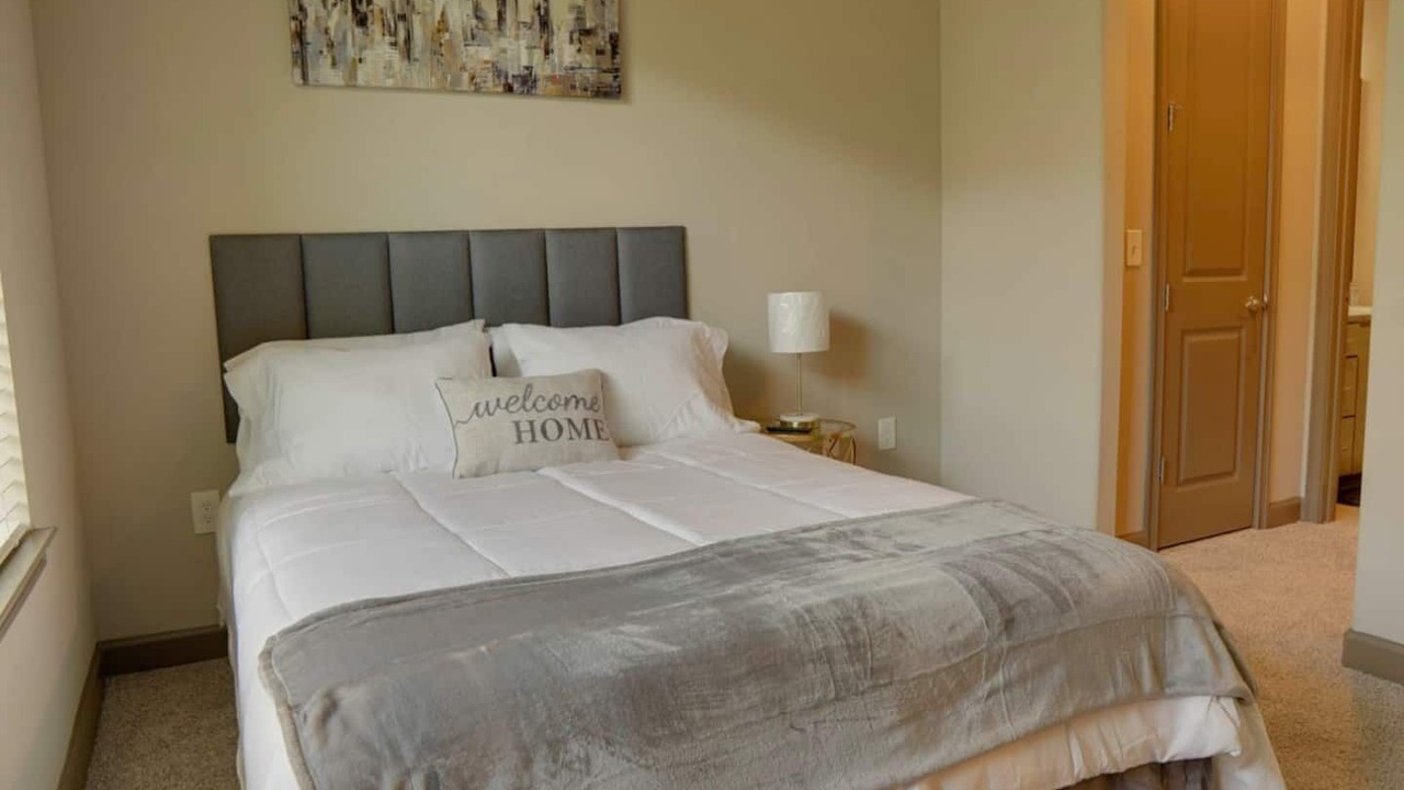 Photo of Bedroom in Loring Heights