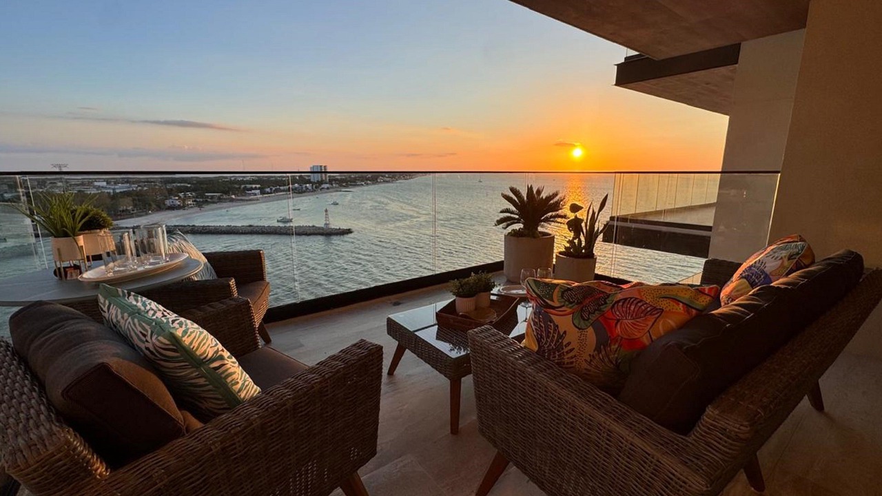 Photo of Patio Balcony in Puerto Yucalpeten