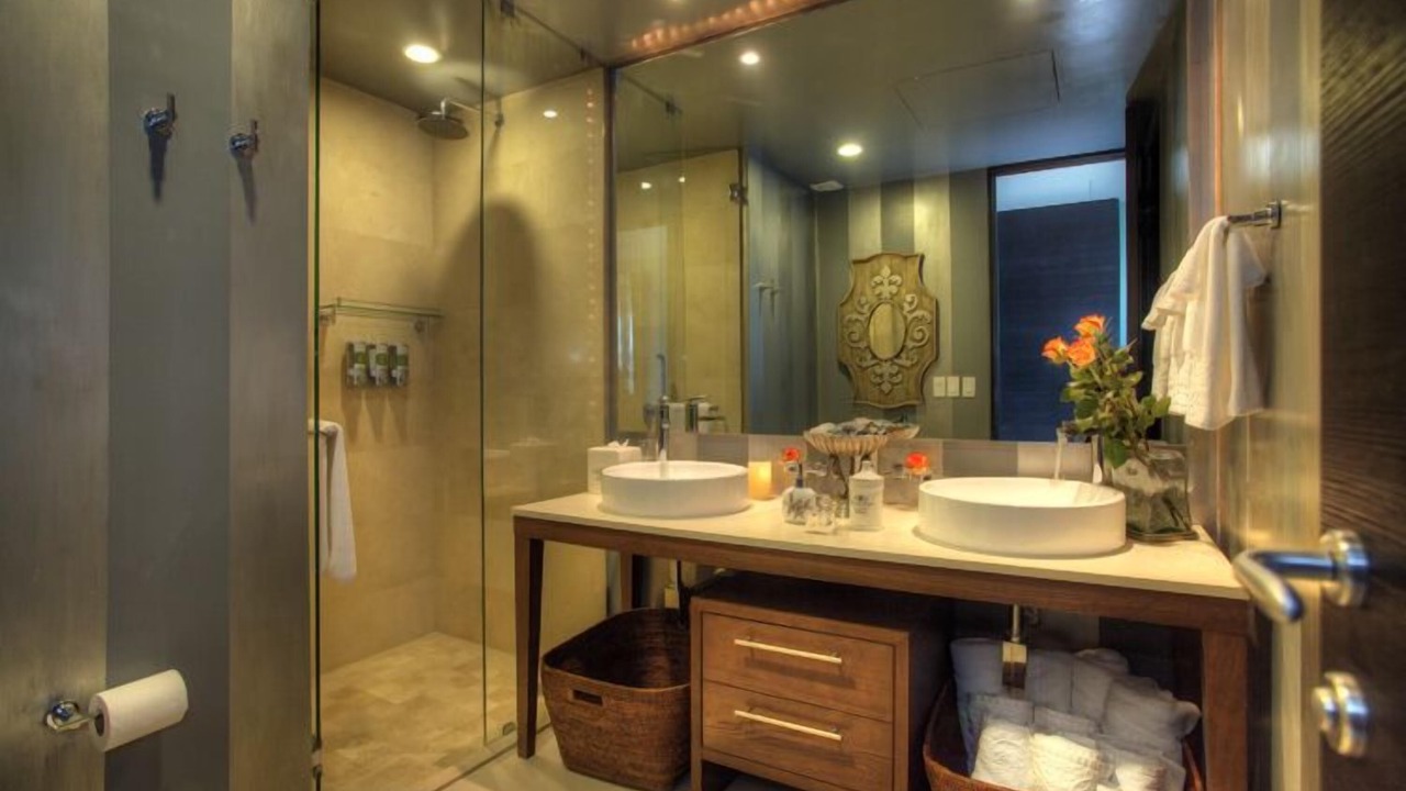Photo of Bathroom in North Hotel Zone