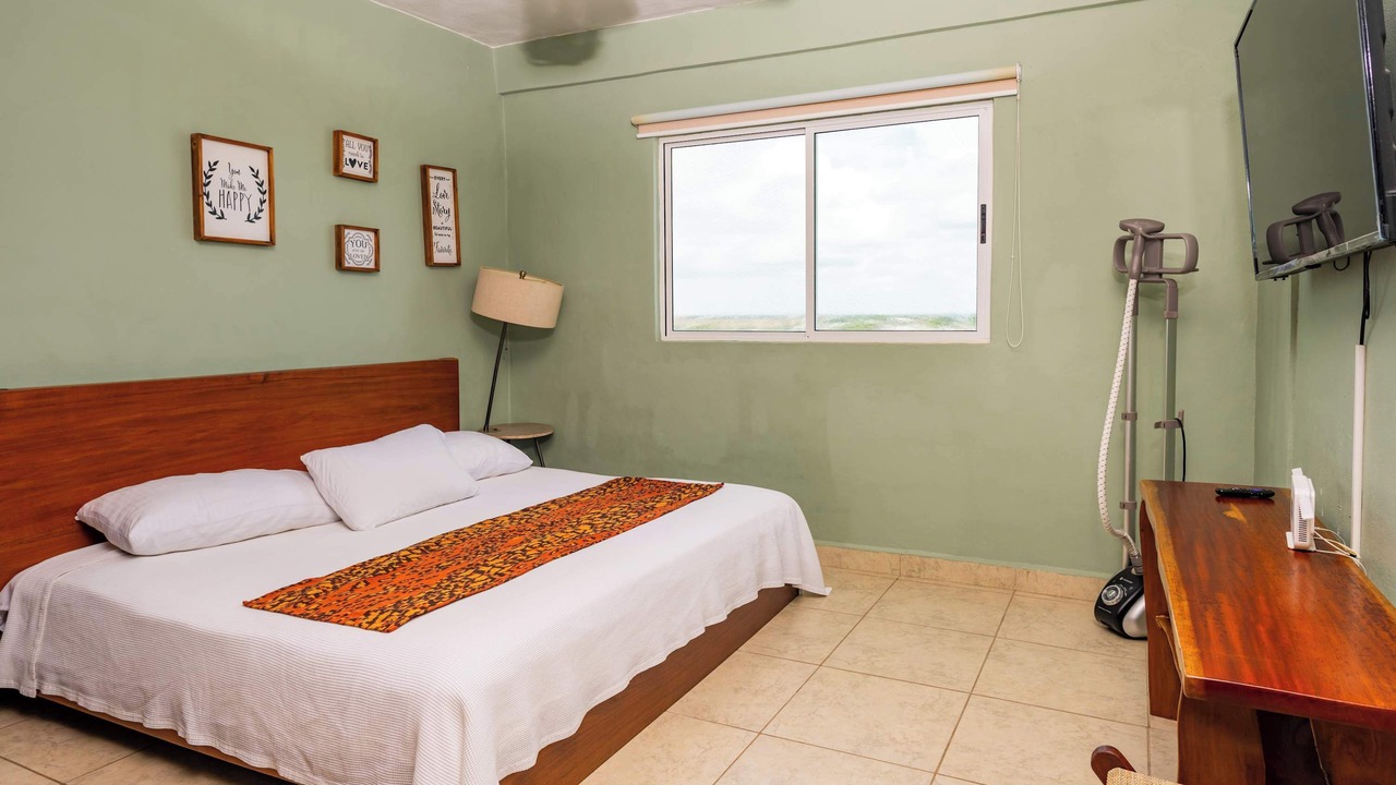 Photo of Bedroom in Jacinto Pat