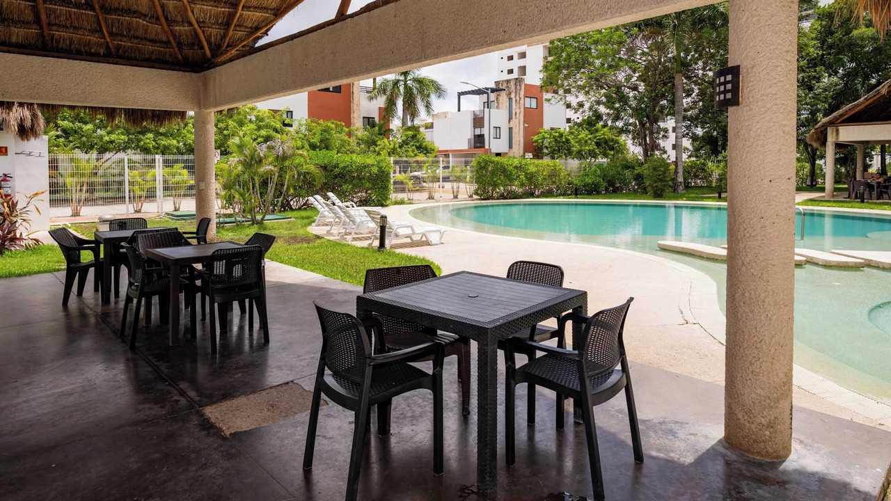 Photo of Outdoor in Jacinto Pat
