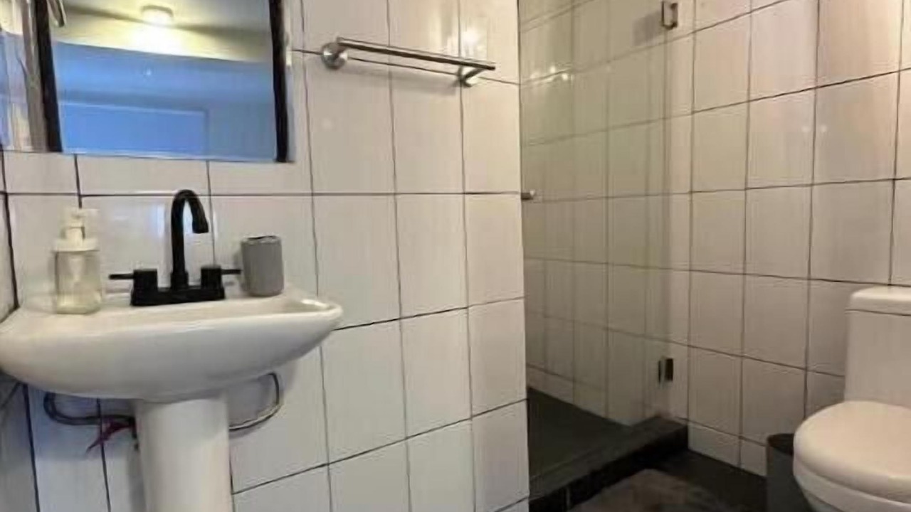 Photo of Bathroom in Downtown Mexico City
