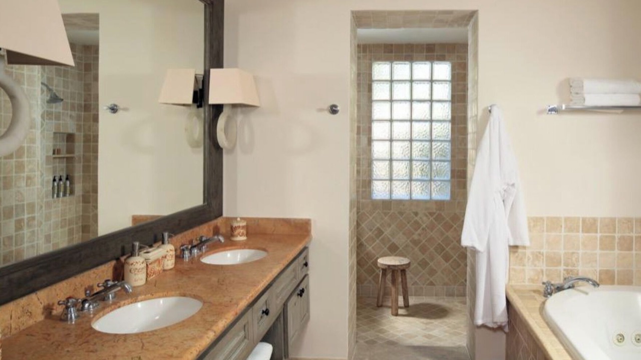 Photo of Bathroom in Cabo Bello