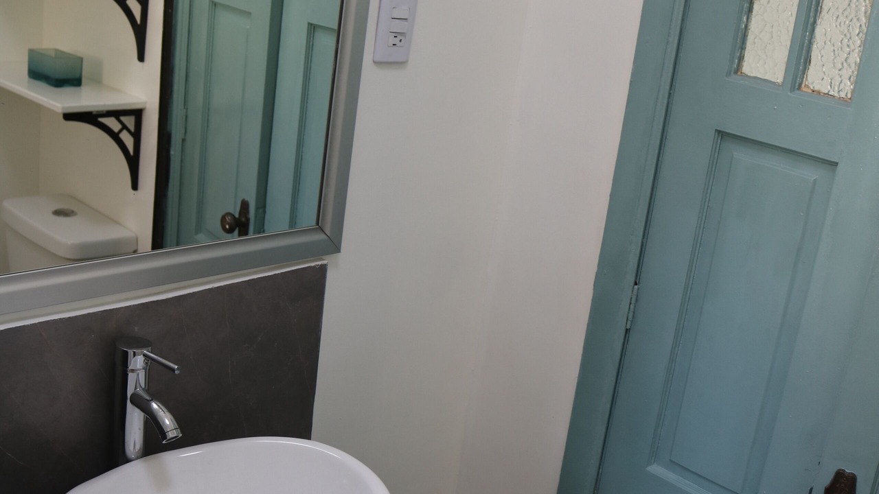 Photo of Bathroom in Downtown Mexico City