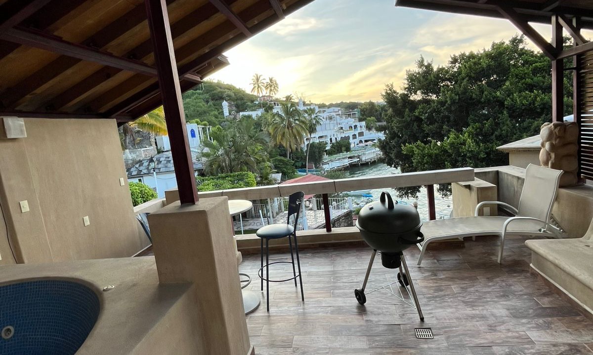 Photo of Patio Balcony in Tequesquitengo