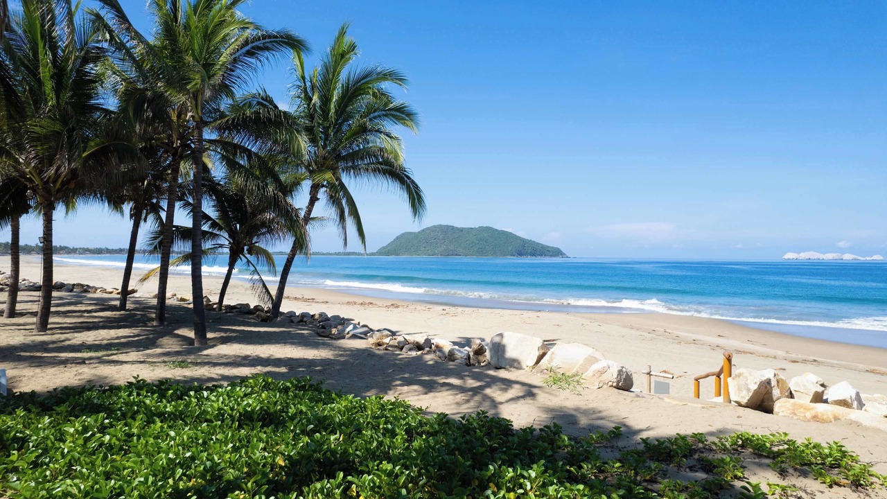 Photo of Others in Barra de Potosi