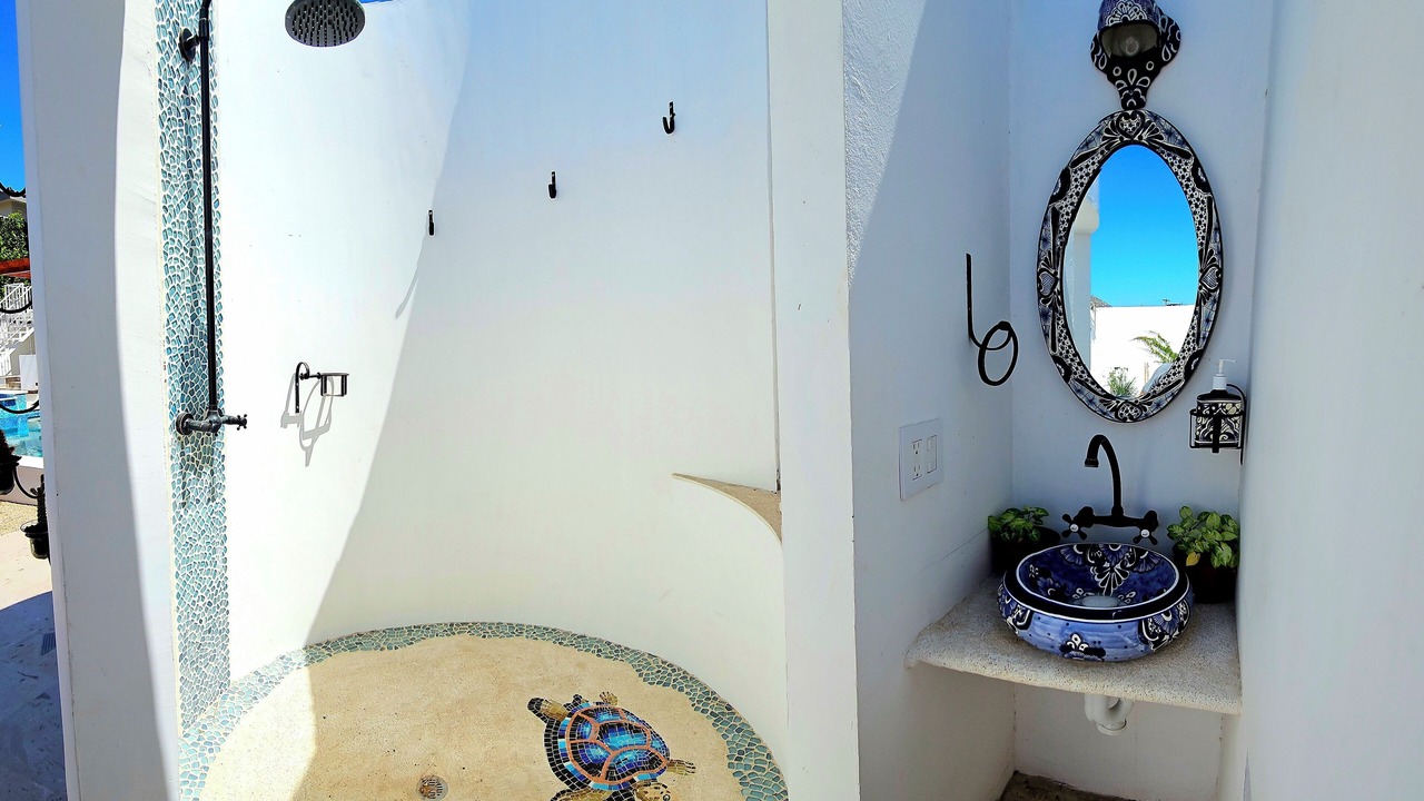 Photo of Bathroom in El Pescadero