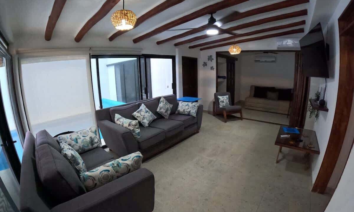 Photo of Livingroom in R