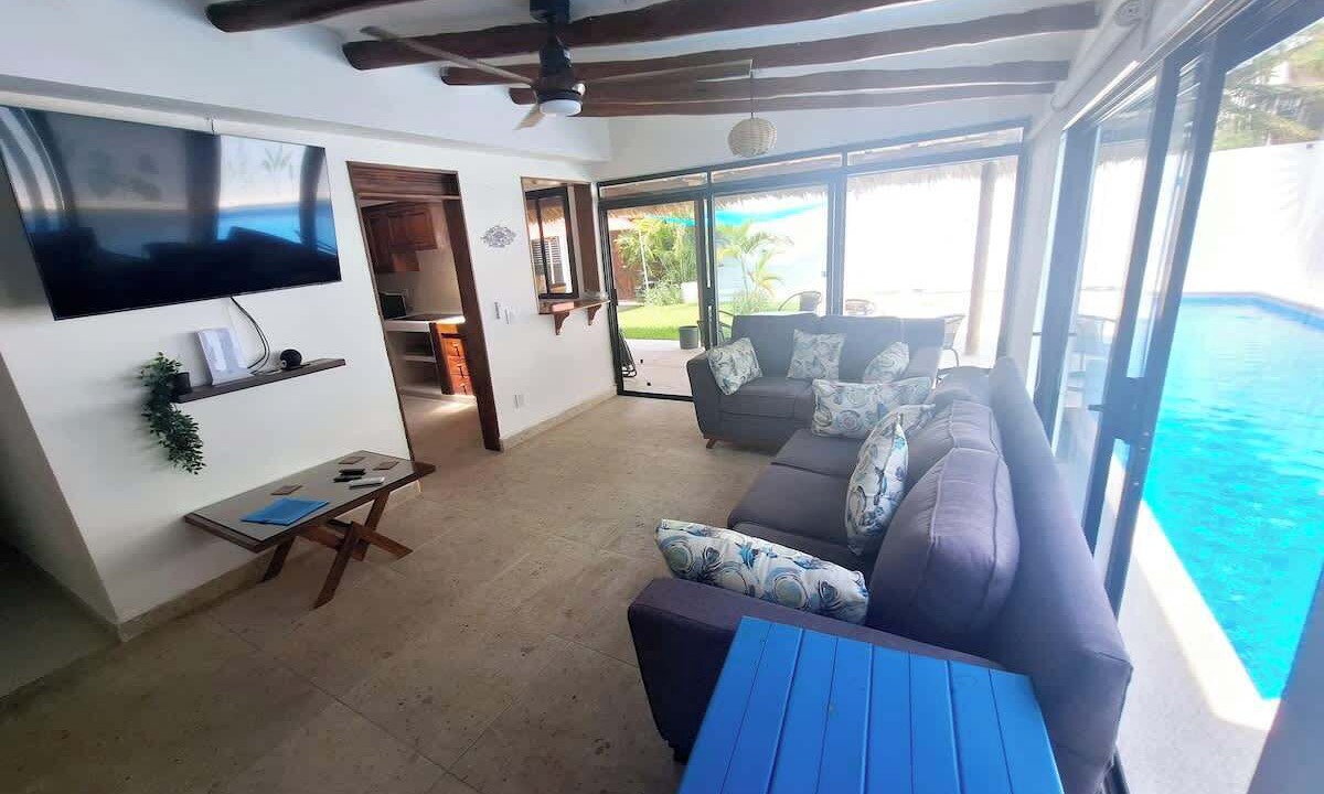 Photo of Livingroom in R