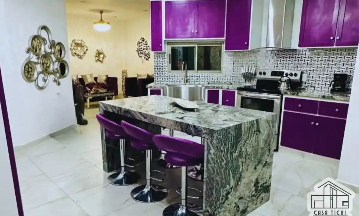 Photo of Kitchen in Colina del Sol