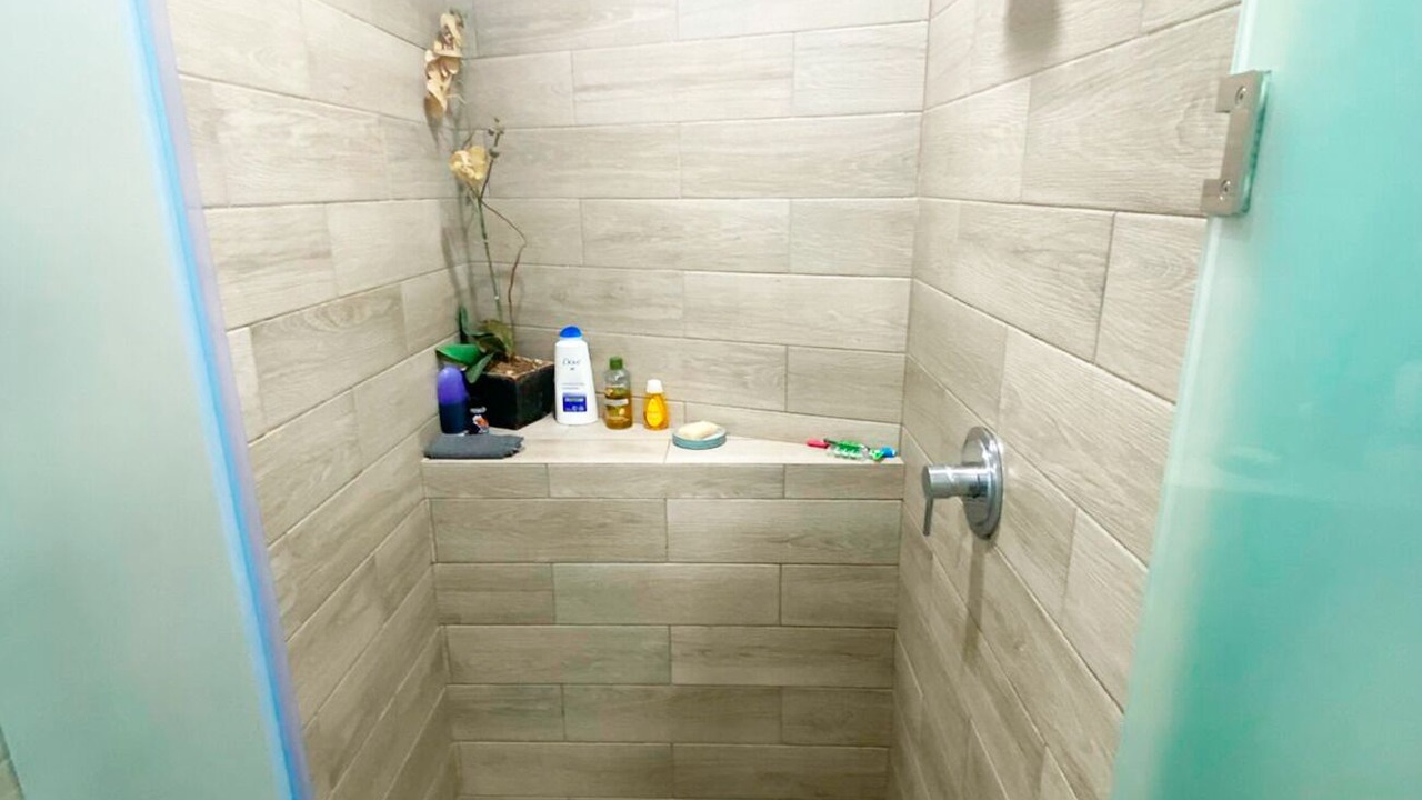 Photo of Bathroom in Downtown Mexico City