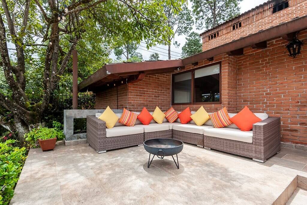 Photo of Patio Balcony in Valle de Bravo
