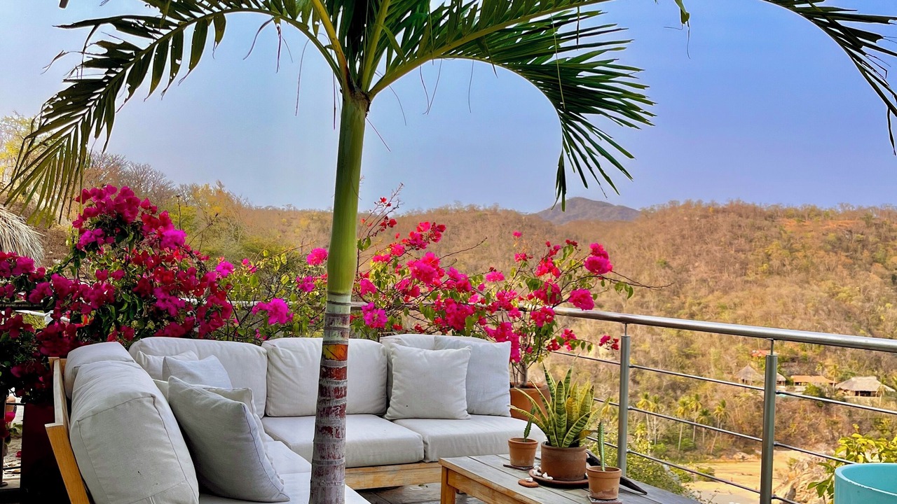 Photo of Patio Balcony in Puerto Angel