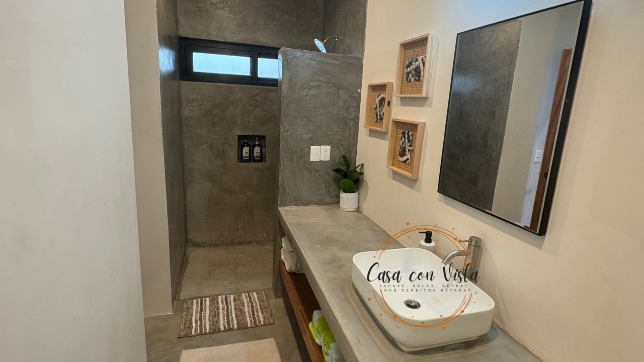Photo of Bathroom in El Pescadero