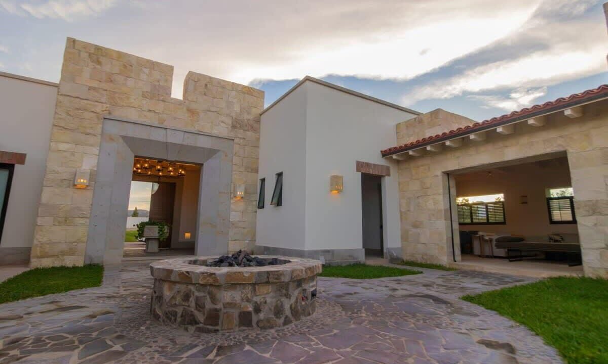 Photo of Patio Balcony in Parras de la Fuente