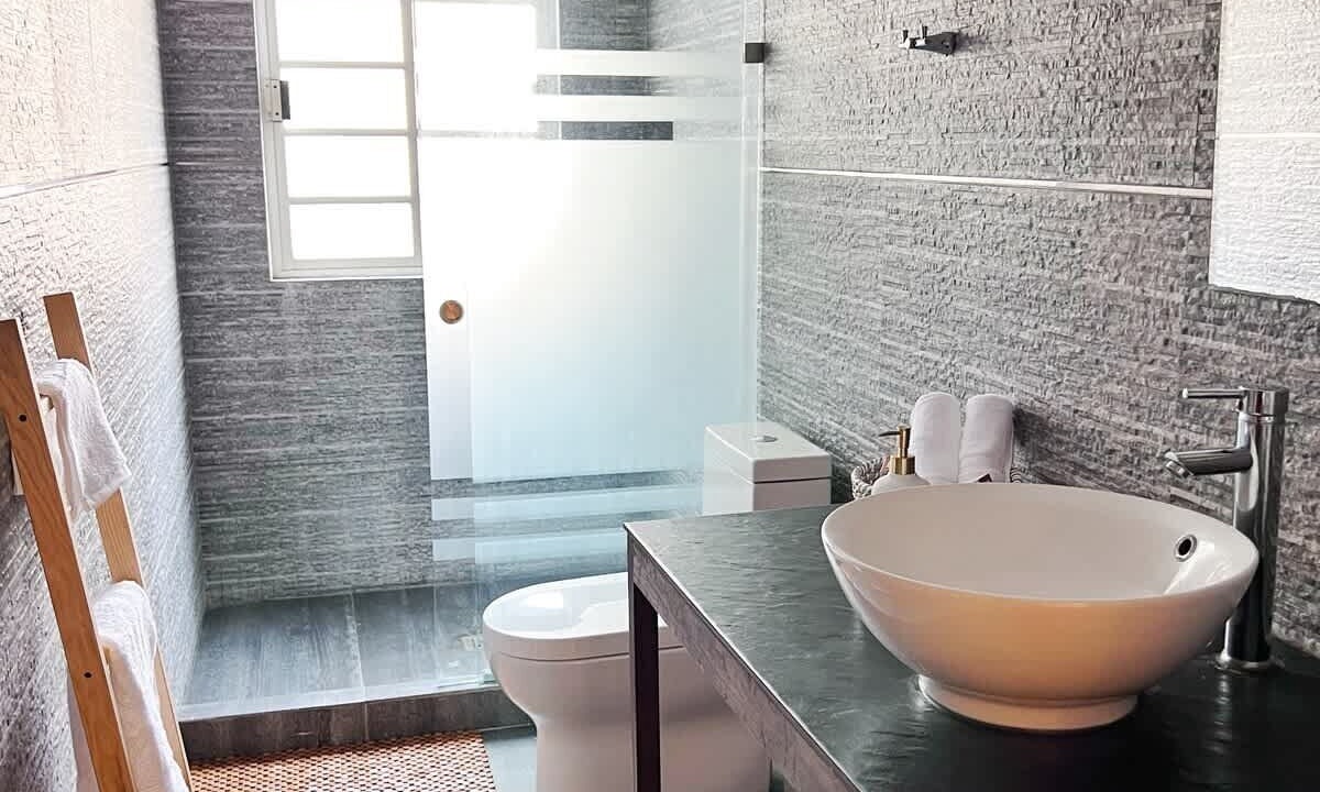 Photo of Bathroom in Reforma