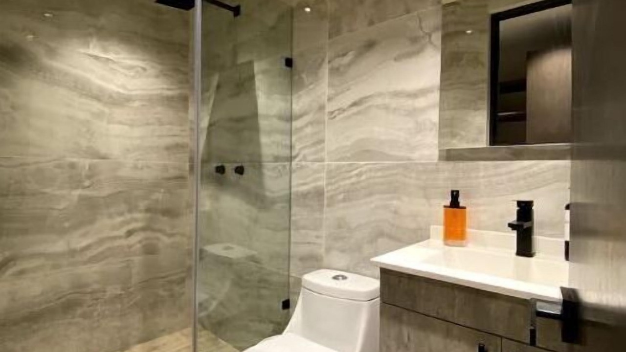 Photo of Bathroom in Colonia Cuauhtemoc