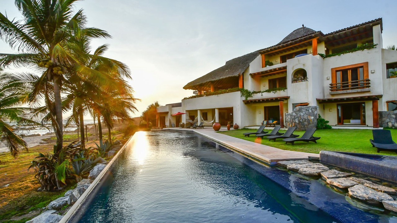Photo of Outdoor in Petacalco