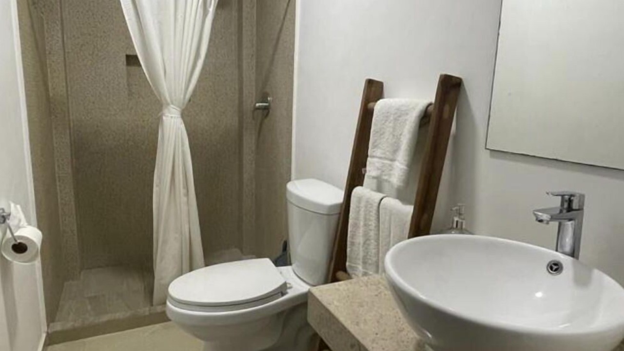 Photo of Bathroom in 12th Street