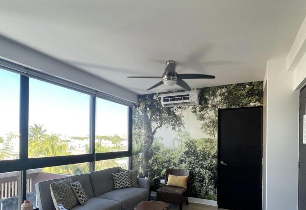 Photo of Livingroom in 12th Street