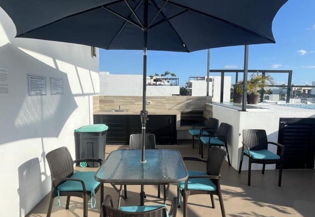 Photo of Outdoor in 12th Street