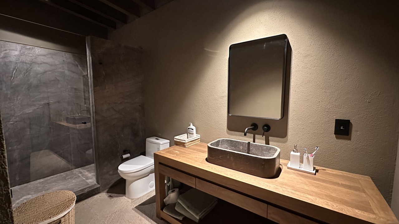 Photo of Bathroom in Cerro Colorado