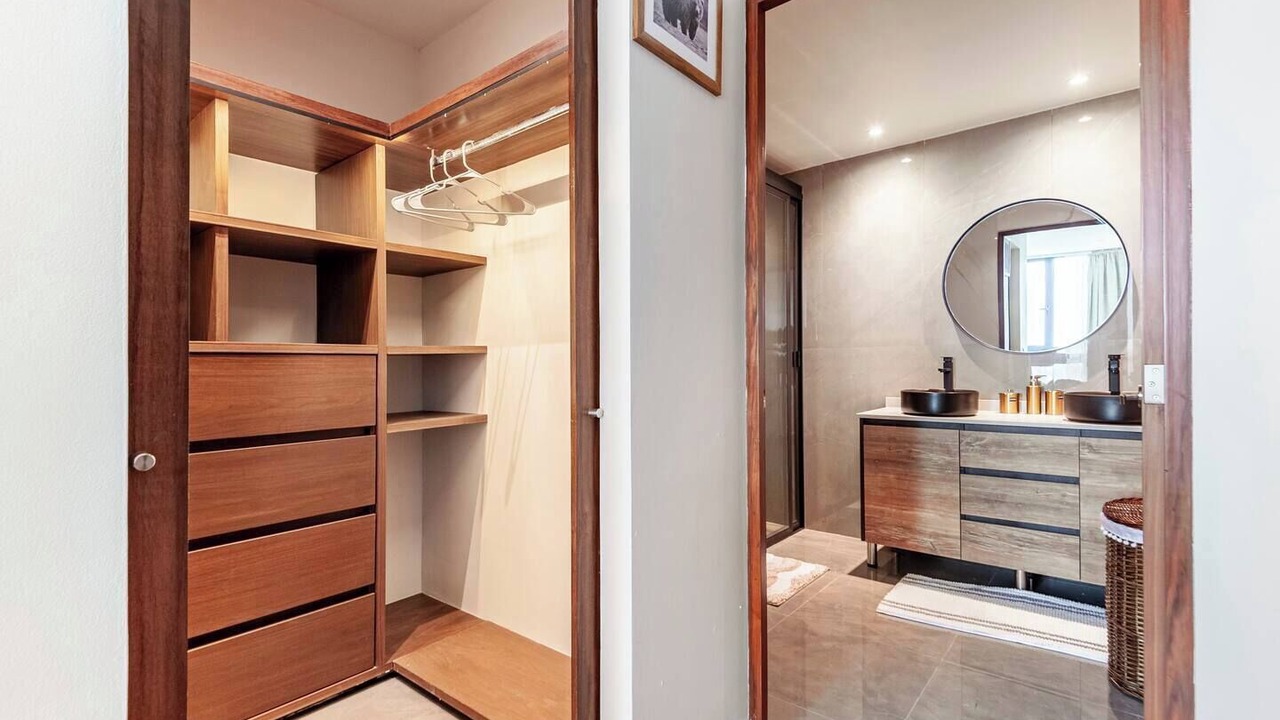 Photo of Bathroom in Anahuac