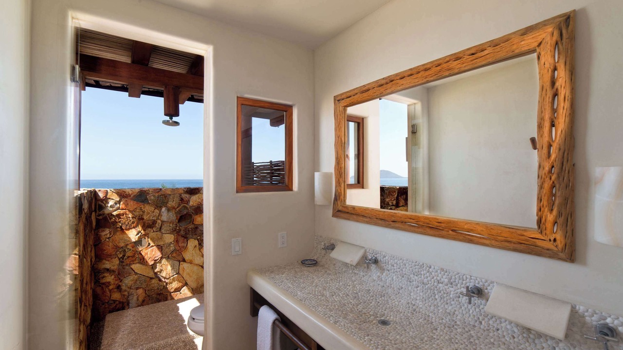 Photo of Bathroom in Ixtapa - Zihuatanejo