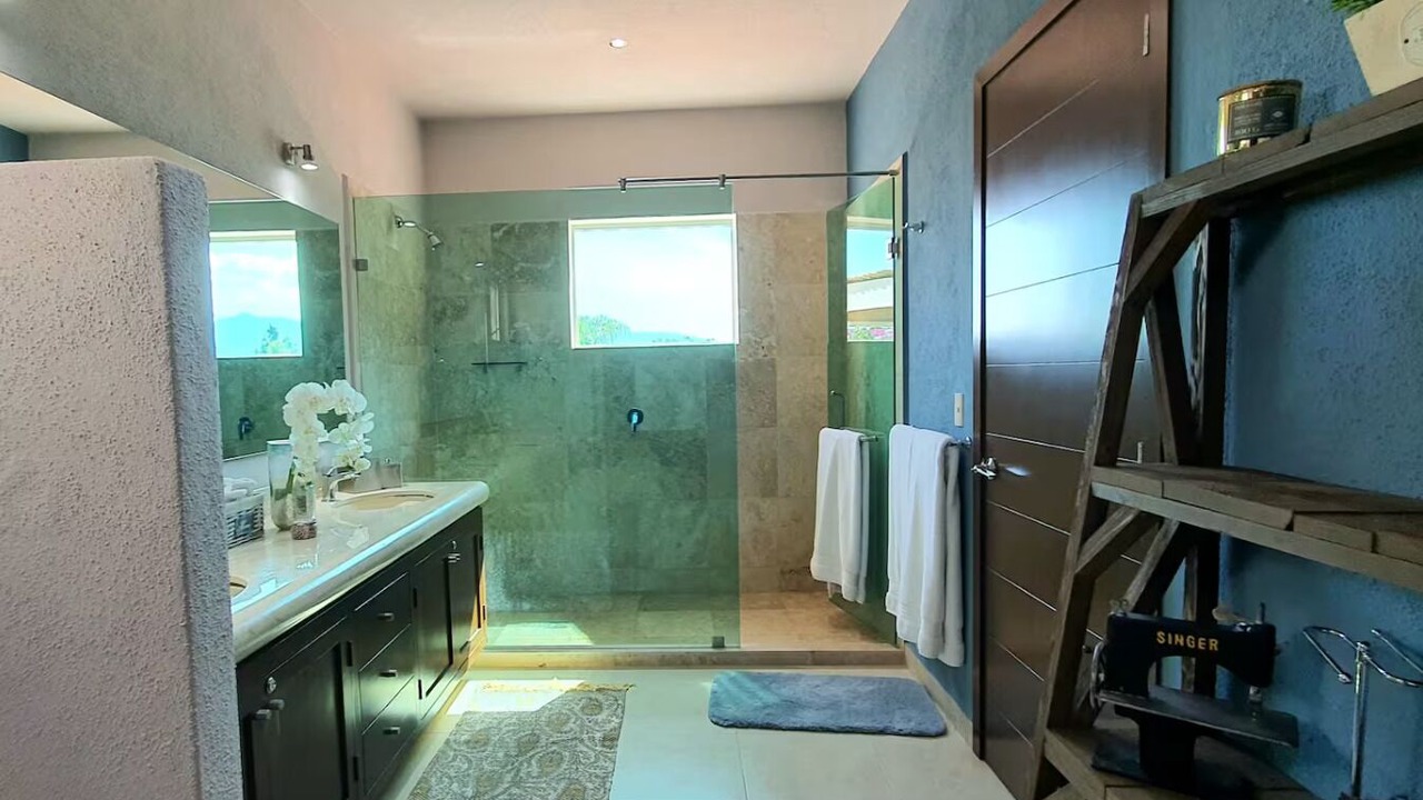 Photo of Bathroom in Ajijic