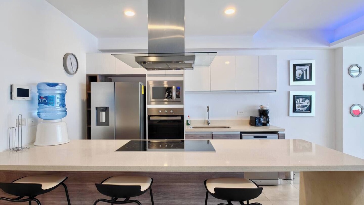 Photo of Kitchen in 12th Street