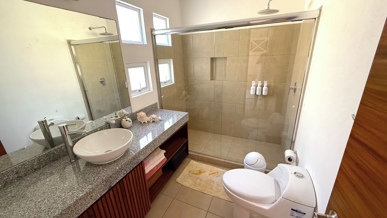 Photo of Bathroom in Diamante