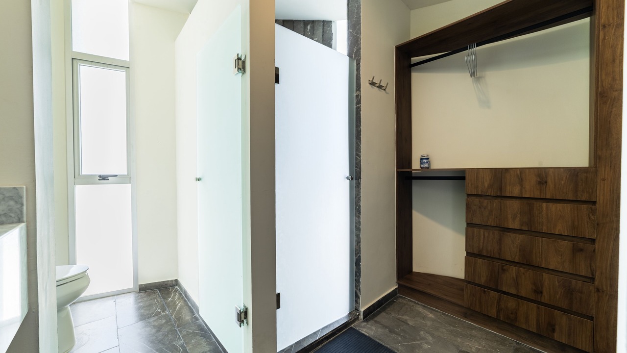 Photo of Bathroom in Miramar